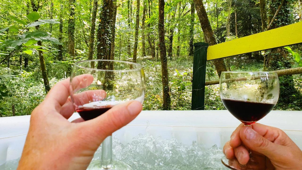 Belair Le Camping Champagnac-de-Bélair Eksteriør bilde