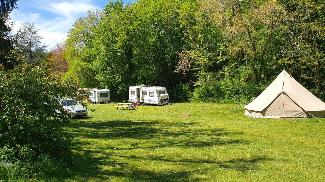 Belair Le Camping Hotell Champagnac-de-Bélair Eksteriør bilde